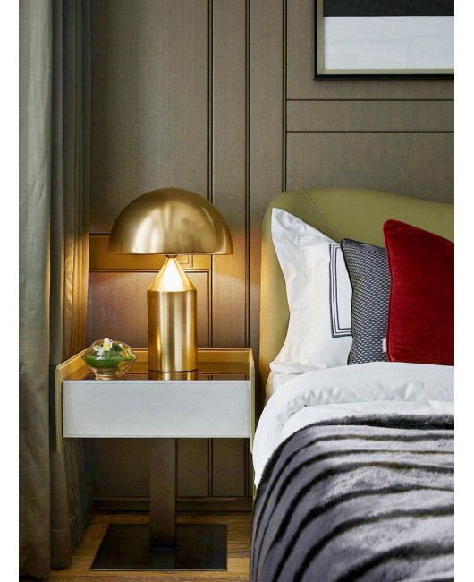 Nordic postmodern iron table lamp light luxury bedroom lamp bedside mushroom table lamp