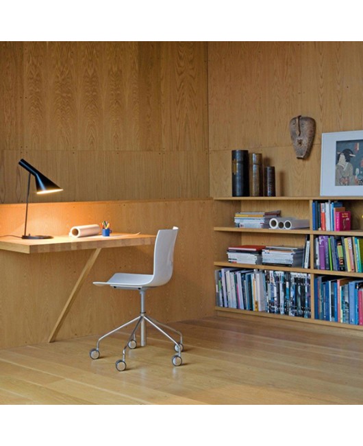 Louis Poulsen AJ Table Lamp for Bedroom/Living Room/Office Metal Black/White