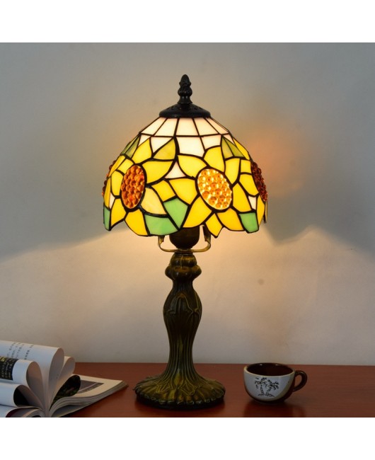 Europa Tiffany Creative Colored Glass Warm Sunflower Personalized Restaurant Bedroom Bedhead Desk Lamp 8-inch 20CM