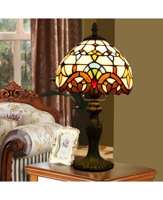 Europa Tiffany Colored Glass 8-inch Baroque Creative Bedroom Bedhead Desk Lamp with a Diameter of 20CM Small Lamp