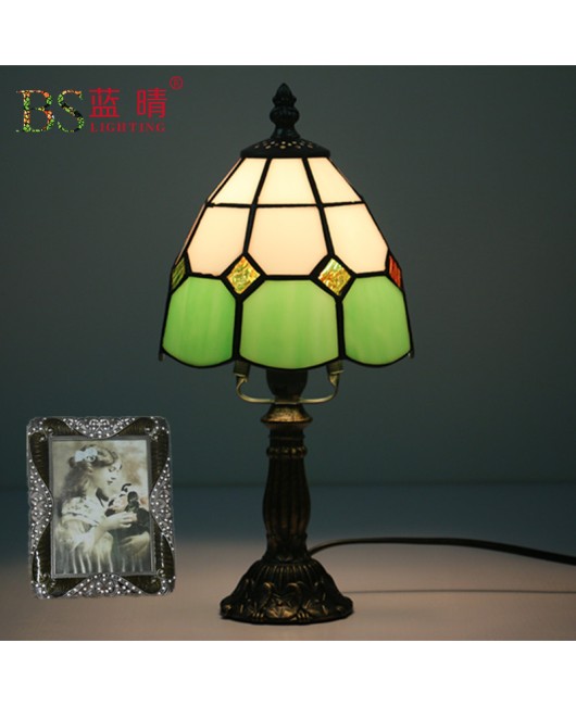 Cross border European retro creative Mediterranean bedroom bedside lamp bar coffee shop decoration small table lamp feeding night light