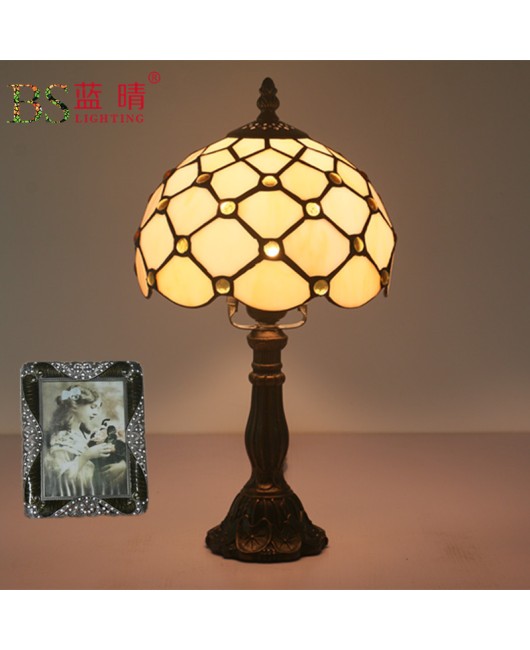 Cross border direct sales, foreign trade export, Tijian Europe desk lamp, bedroom bedside lamp, Fan American retro creative bar desk lamp, Ni