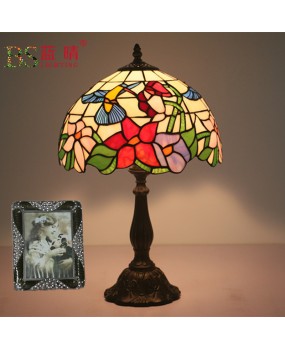 Cross border European retro creative desk lamp for foreign trade, bedroom bedside, living room, study, dining room, bar, coffee, wedding room, desk lamp