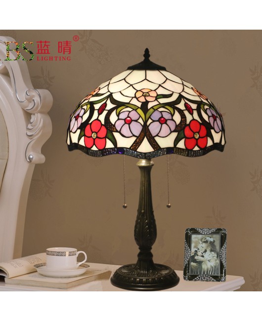 Cross border exclusive 16 inch Tiffany desk lamp, bedroom bedside lamp, retro creative living room coffee table, hotel villa lamp