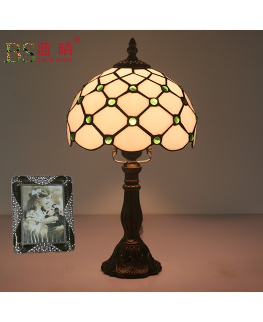 Cross border direct sales, foreign trade export, Tijian Europe desk lamp, bedroom bedside lamp, Fan American retro creative bar desk lamp, Ni