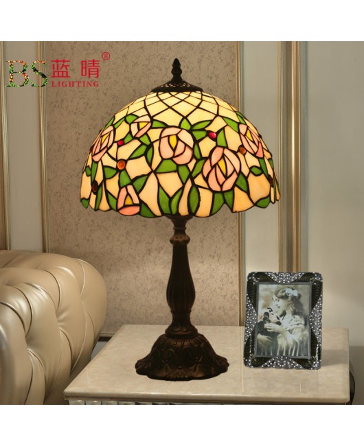 Cross border desk lamp, bedroom bedside lamp, European retro bar, hotel room, desk, restaurant booth, creative desk lamp