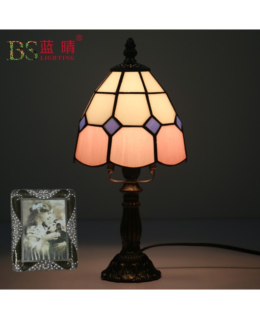 Cross border European retro creative Mediterranean bedroom bedside lamp bar coffee shop decoration small table lamp feeding night light