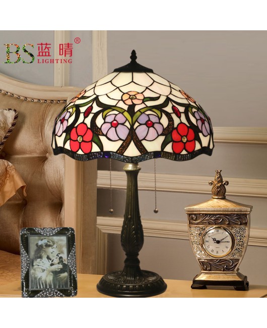 Cross border exclusive 16 inch Tiffany desk lamp, bedroom bedside lamp, retro creative living room coffee table, hotel villa lamp