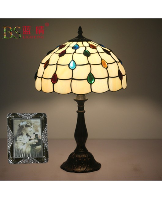 Foreign trade cross-border direct sales European retro creative lighting pastoral Japanese Korean Southeast Asian American decorative table lighting