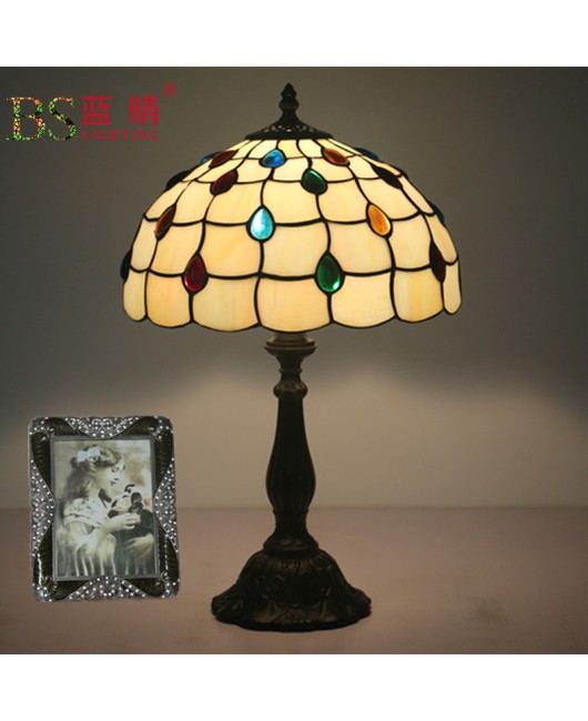 Foreign trade cross-border direct sales European retro creative lighting pastoral Japanese Korean Southeast Asian American decorative table lighting
