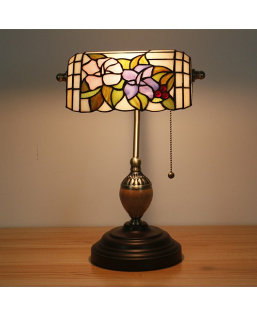 Cross border exclusive for Japan, the United States, France, Germany, Italy, Spain, Australia, Tiffany's European bank lights