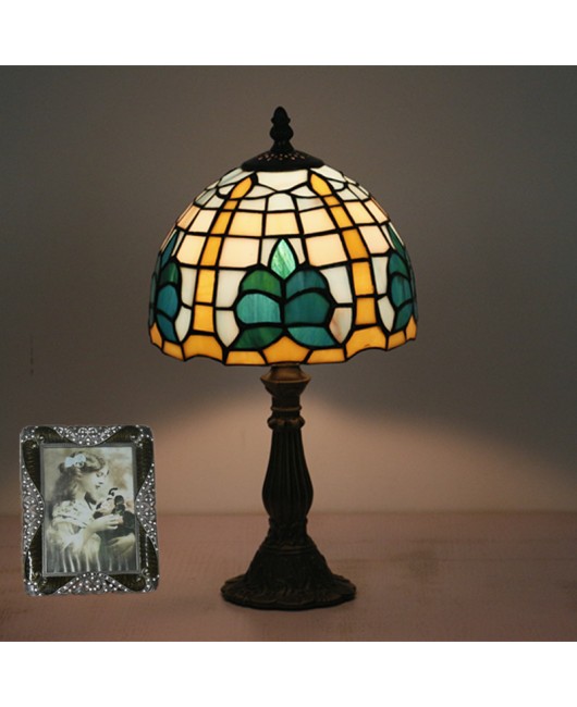 Cross border exclusive for the United States, Canada, Mexico, United Kingdom, Germany, Japan, Tiffany's American retro desk lamp creativity