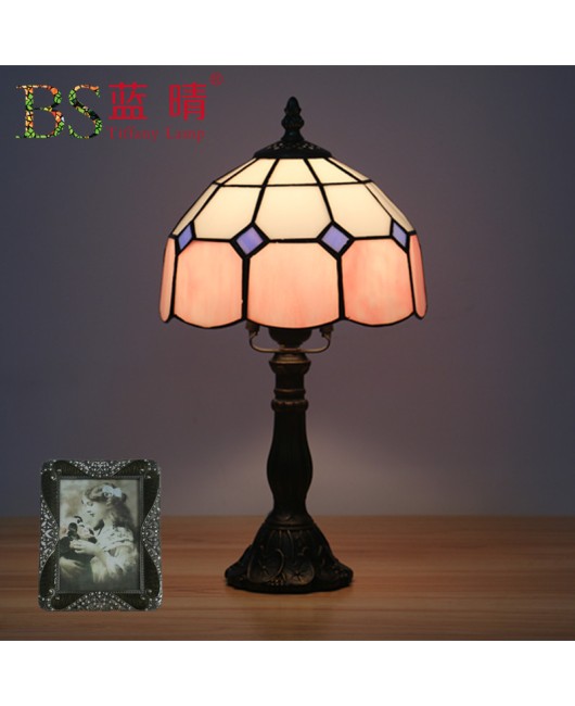 Cross border exclusive Mediterranean American minimalist bedroom bedside lamp, wedding room study, European retro fashion creative desk lamp