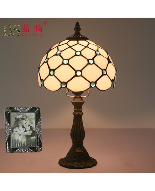 Cross border direct sales, foreign trade export, Tijian Europe desk lamp, bedroom bedside lamp, Fan American retro creative bar desk lamp, Ni