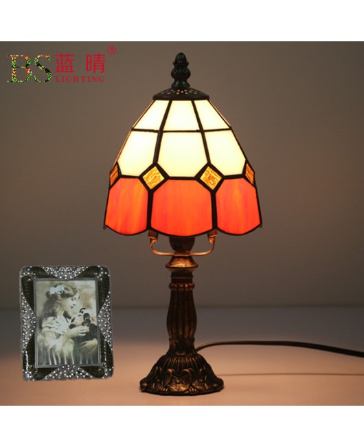 Cross border European retro creative Mediterranean bedroom bedside lamp bar coffee shop decoration small table lamp feeding night light