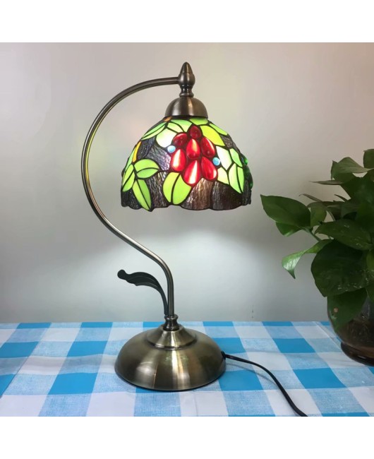 Cross border exclusive Tiffany lighting for children's rooms, nursing beds, bedside lights, night lights, bedroom table lights, bar counter, restaurant table lights, new
