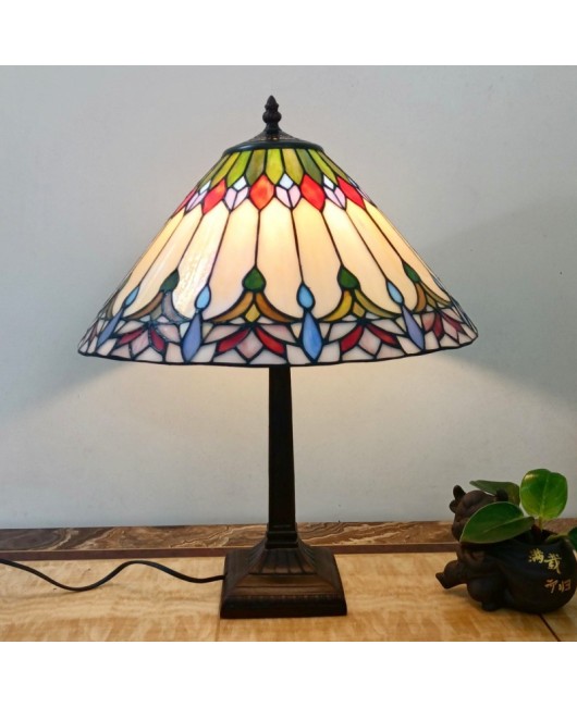 Lighting manufacturer direct sales Tiffany European style desk lamp, one piece dropshipping, bedroom bedside lamp, luxury hotel promotion