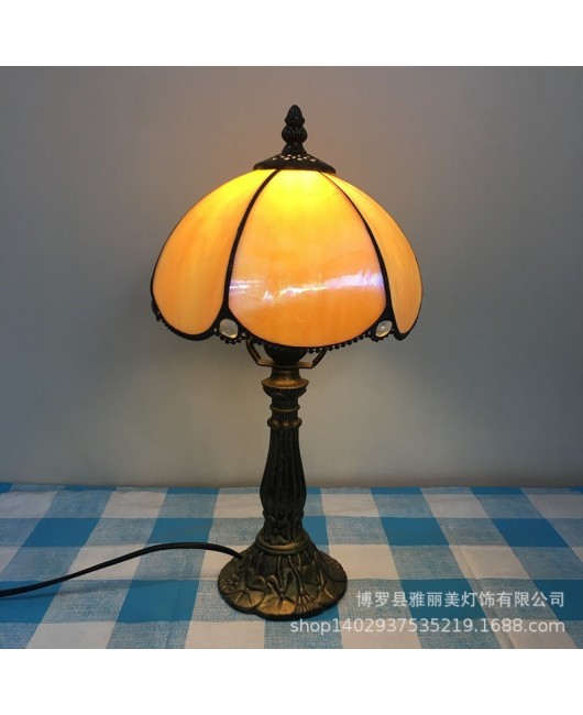 Foreign trade export wholesale Tiffany colored glass European and American desk lamp export hotel desk lamp one piece dropshipping