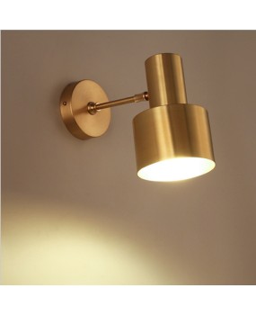 Nordic modern minimalist brass gold wall lamp bedroom bedside coffee shop bathroom metal mirror front LED wall lamp