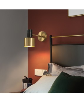 Nordic modern minimalist brass gold wall lamp bedroom bedside coffee shop bathroom metal mirror front LED wall lamp