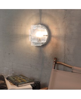 Bauhaus style minimalist ice glass wall lamp, modern light luxury, ancient residential corridor decoration, background wall lamp