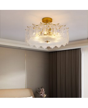 Light luxury French crystal ceiling light, simple, modern, creative, atmospheric circular room light, warm and romantic master bedroom light