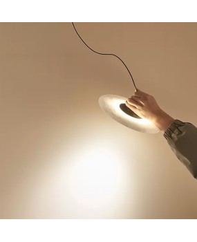 Extremely simple Wabi Sabi style bedroom bedside pendant light, modern Spanish marble restaurant bar counter background wall, high-end pendant light