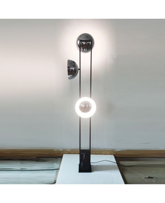 Designer's new living room model room floor lamp Nordic three head marble bedroom headboard study vertical lamp