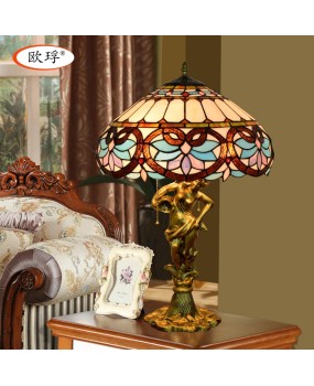 Europa Tiffany Decorative Colored Glass Love Baroque Living Room Bedroom Bedhead Desk Lamp Hotel Lighting