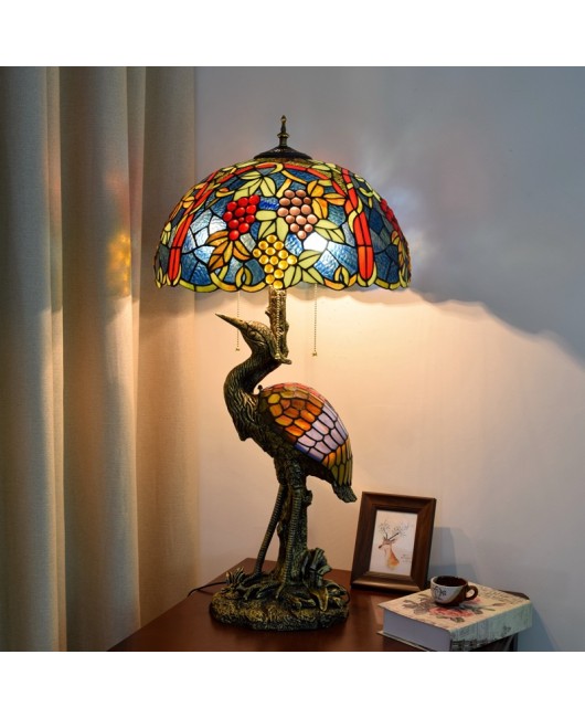 American style countryside grape decorated glass table lamp, European style Tiffany colored glass guest restaurant bar crane table lamp