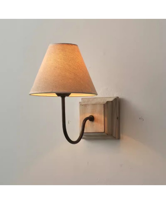 American countryside retro simple solid wood wall lamp, warm bedroom bedside lamp, living room dining room wall decoration lamp