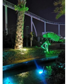 Solar powered tree lights, lawn lights, villa gardens, courtyard floor lights, LED outdoor waterproof park landscape spotlights