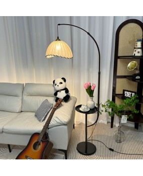 Middle ancient style living room floor lamp next to sofa, retro American bedroom atmosphere, fishing shelf, integrated edge table lamp
