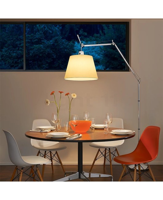Internet celebrity cream vintage Instagram style floor lamp, bedroom living room designer, work desk lamp, long arm swing arm fishing light