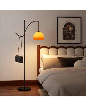 Living room floor lamp next to sofa, high-end feeling, light luxury, creative shelf, integrated study, bedroom atmosphere, fishing light