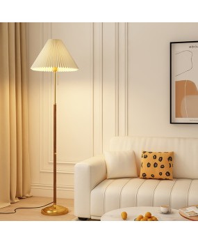Medieval solid wood living room floor lamp Wabi Sabi style retro sofa next to high-end American decorative atmosphere lamp desk lamp